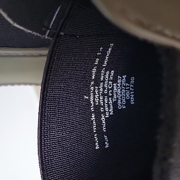 Chelsea Rain Boots, green, size 7 - Picture 7 of 10